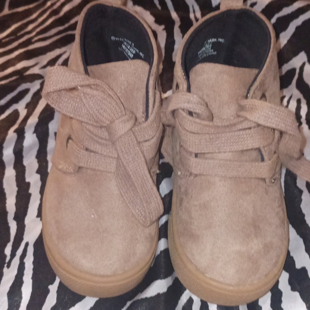 4/$25 Crazy 8 Baby Boots